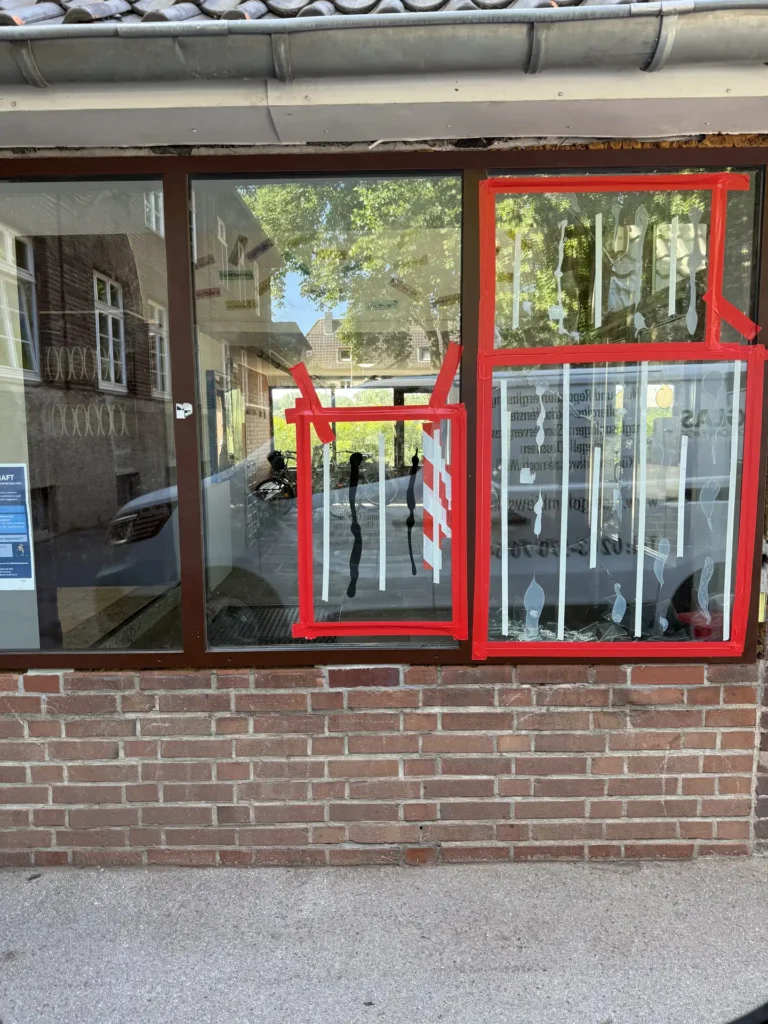 Glaserei Glas Golombiewski - notverglasung-notdienst-isolierglas-austausch-soforthilfe